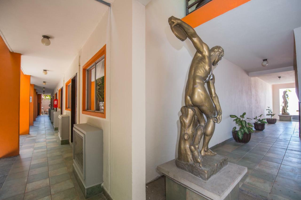 Hotel Cucapa Matamoros  Buitenkant foto